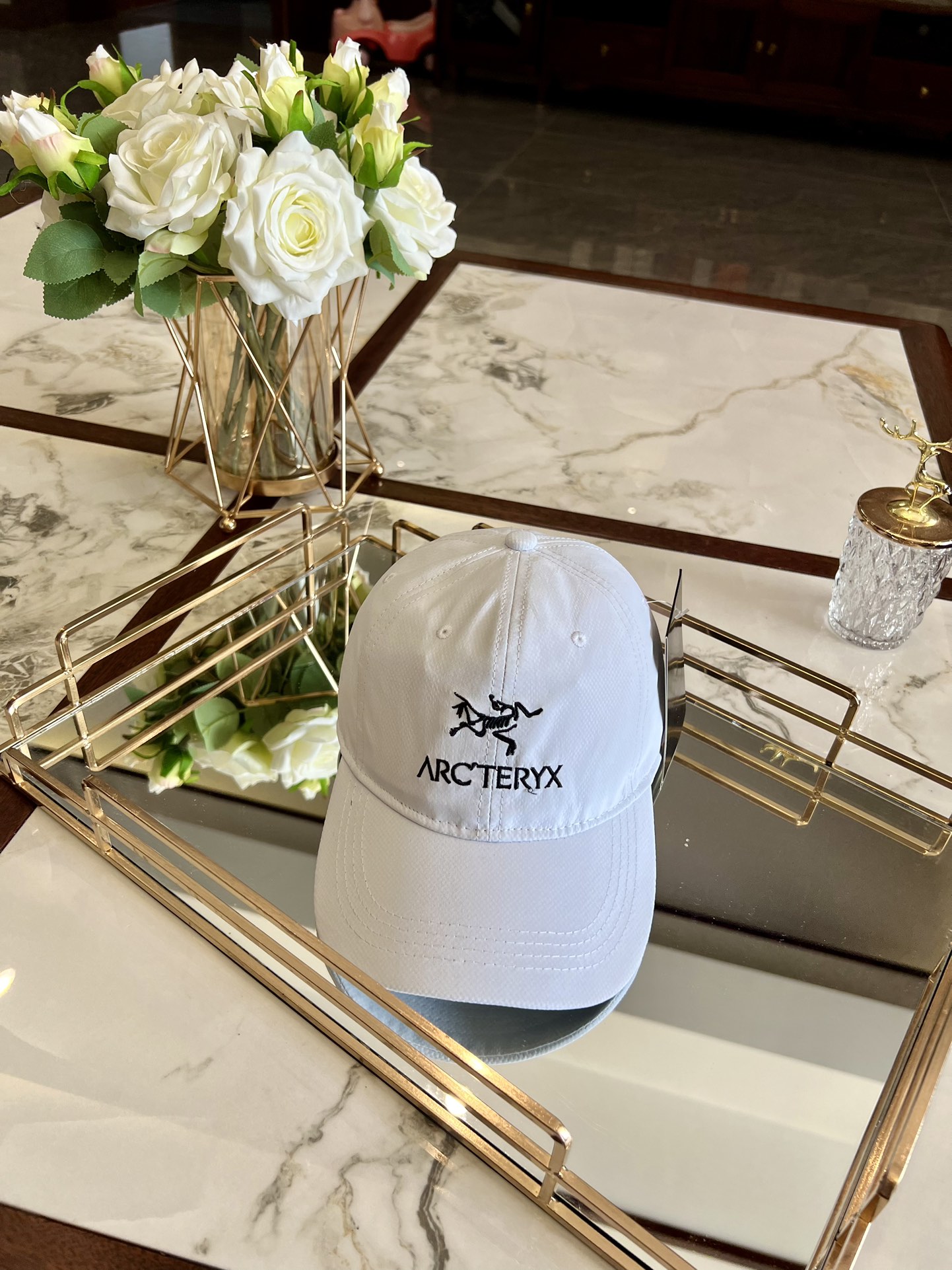 ARC'TERYX hat model 02